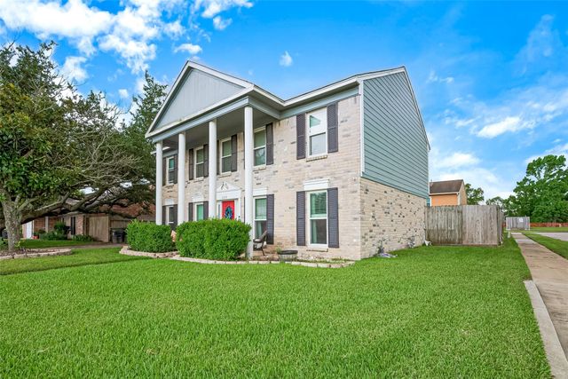 2328 Colleen Drive, Pearland, TX 77581