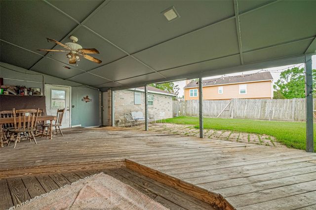 2328 Colleen Drive, Pearland, TX 77581