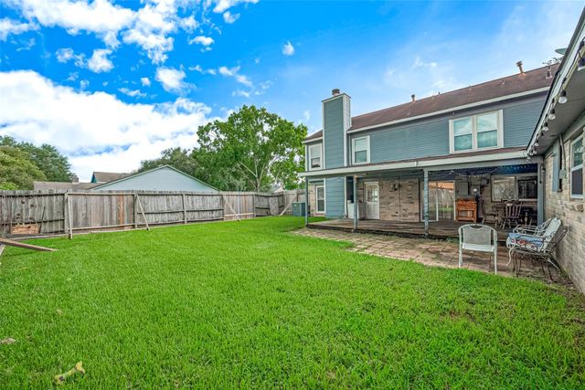 2328 Colleen Drive, Pearland, TX 77581