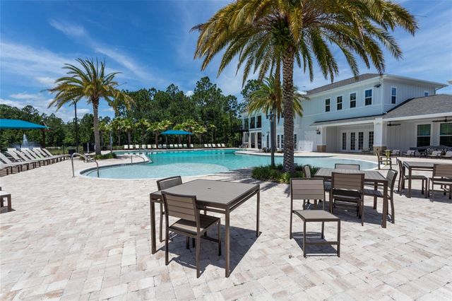 18 BOGEY PLACE, Bunnell, FL 32110