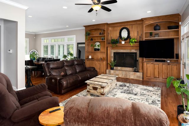 401 SOUTHERN LANE, Helena, AL 35080