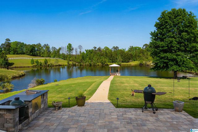 401 SOUTHERN LANE, Helena, AL 35080