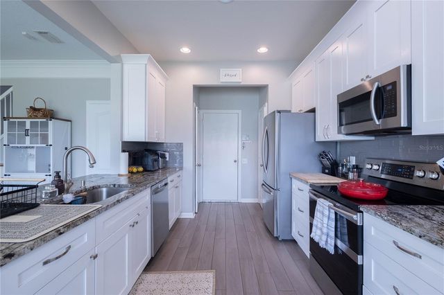 4612 BARNSTEAD DRIVE, Riverview, FL 33578