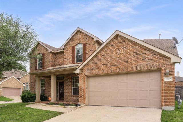 2719 Foxpoint Trail, Arlington, TX 76017