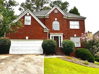 1272 Killian SW Way, Lilburn, GA 30047