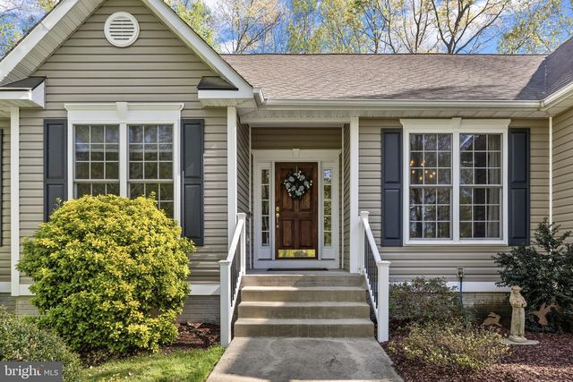 11113 PINEY FOREST DR, Bumpass, VA 23024
