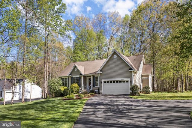 11113 PINEY FOREST DR, Bumpass, VA 23024