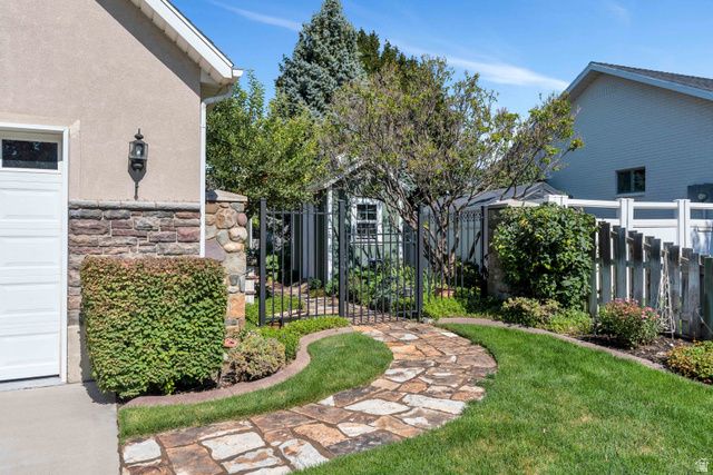 4988 W ALPINE CIR, Highland, UT 84003
