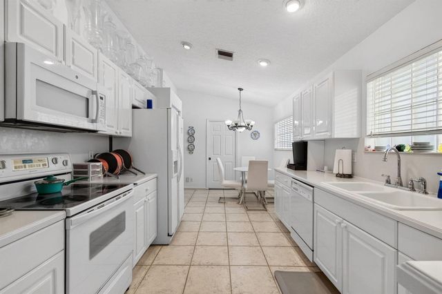 6265 Coral Reef Terrace, Boynton Beach, FL 33437