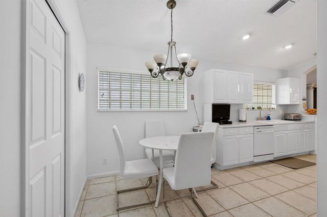 6265 Coral Reef Terrace, Boynton Beach, FL 33437