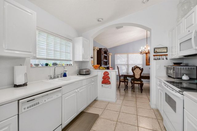 6265 Coral Reef Terrace, Boynton Beach, FL 33437