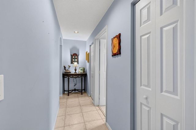 6265 Coral Reef Terrace, Boynton Beach, FL 33437