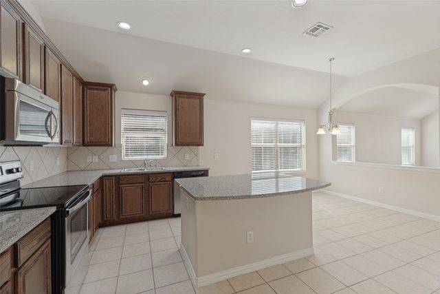 5012 Seashore Lane, Frisco, TX 75036