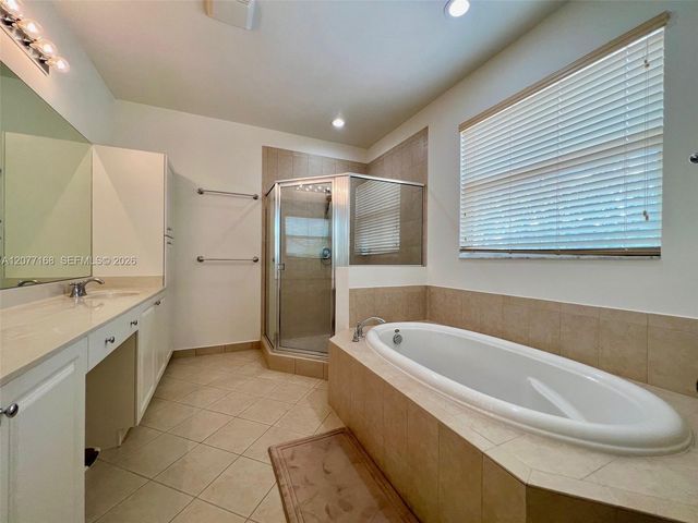 3280 NW 126th Avenue, Sunrise, FL 33323