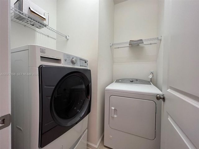 3280 NW 126th Avenue, Sunrise, FL 33323