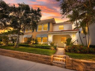 3280 NW 126th Avenue, Sunrise, FL 33323