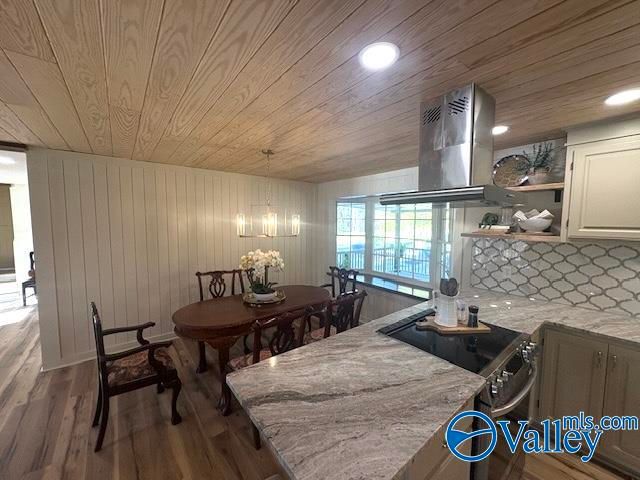 3715 Fall Bluff Drive, Decatur, AL 35603