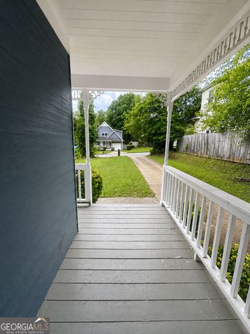 985 Oak Street SW, Atlanta, GA 30310