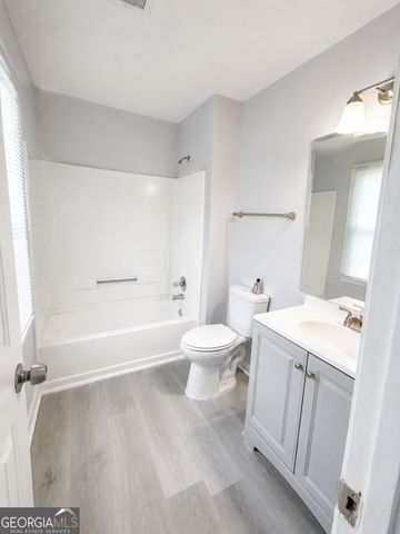 985 Oak Street SW, Atlanta, GA 30310