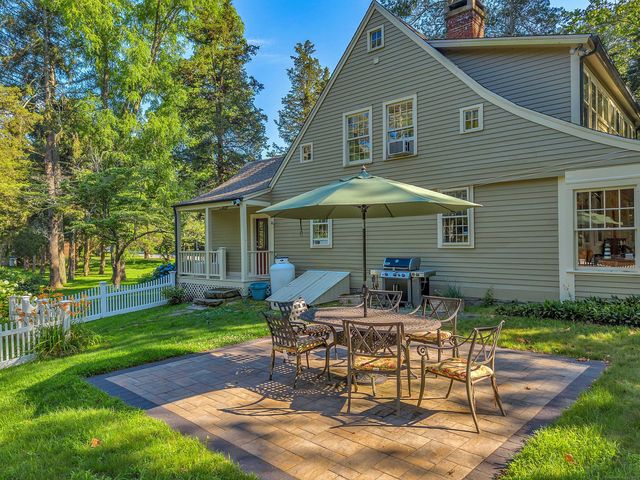 448 A - B Grove Beach Road North, Westbrook, CT 06498