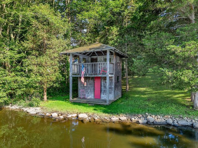 448 A - B Grove Beach Road North, Westbrook, CT 06498