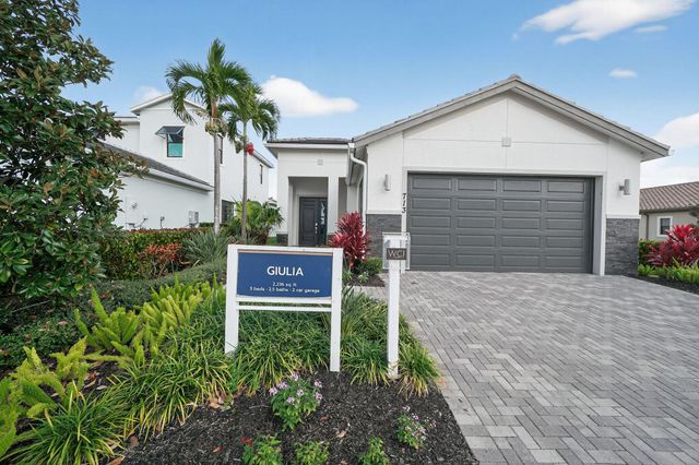 473 SE Fascino Circle, Port St Lucie, FL 34984