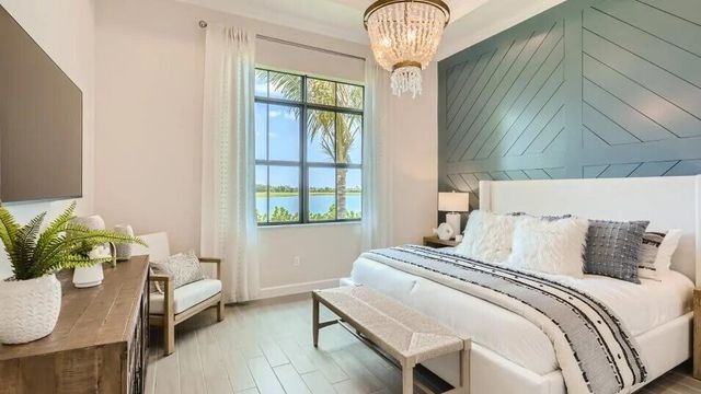 473 SE Fascino Circle, Port St Lucie, FL 34984