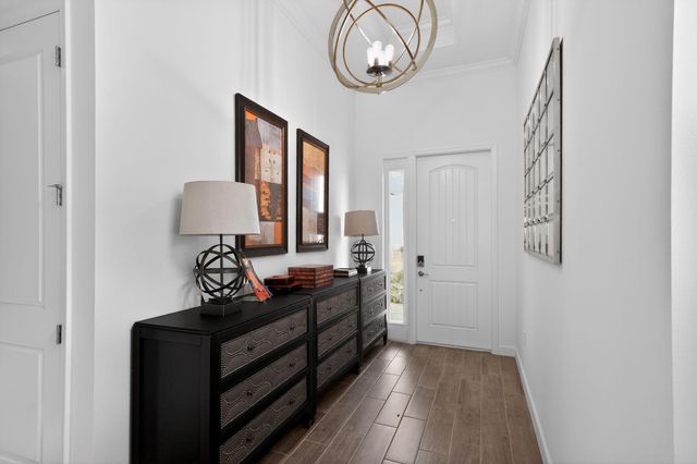 473 SE Fascino Circle, Port St Lucie, FL 34984