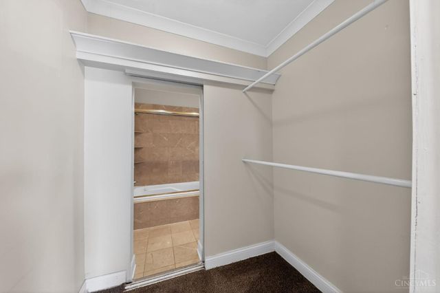 3226 Montana Avenue, Cincinnati, OH 45211