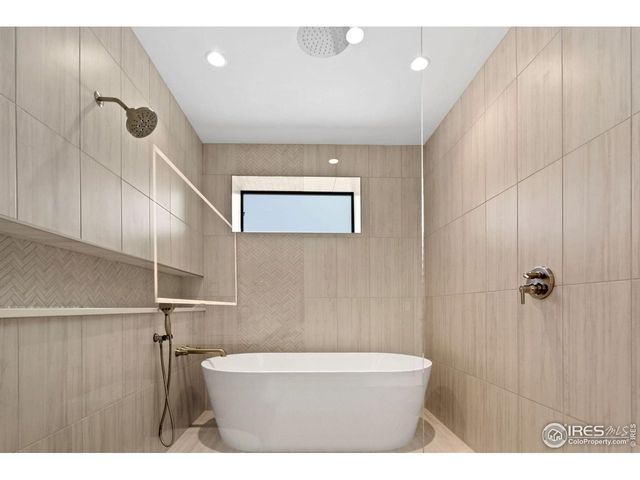 205 E 6th St 200, Loveland, CO 80537