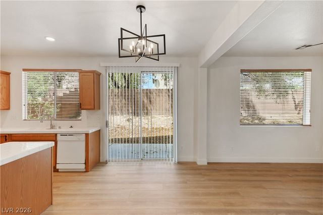 5870 Lustrous Court, Las Vegas, NV 89148