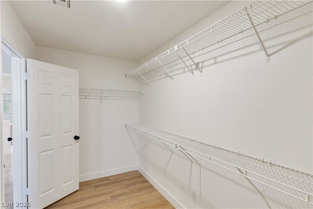 5870 Lustrous Court, Las Vegas, NV 89148