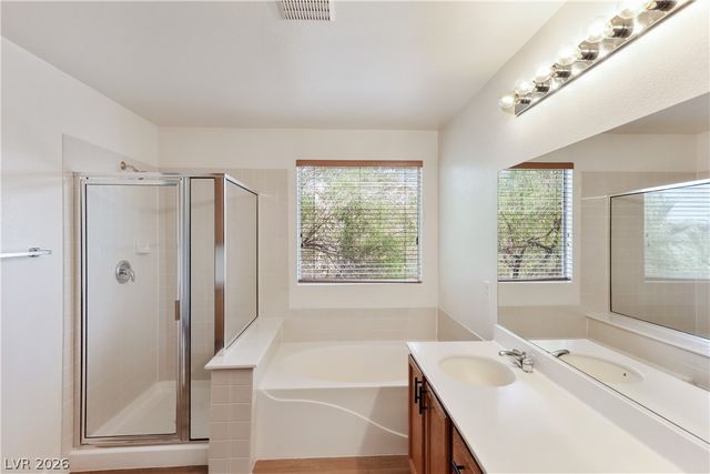 5870 Lustrous Court, Las Vegas, NV 89148