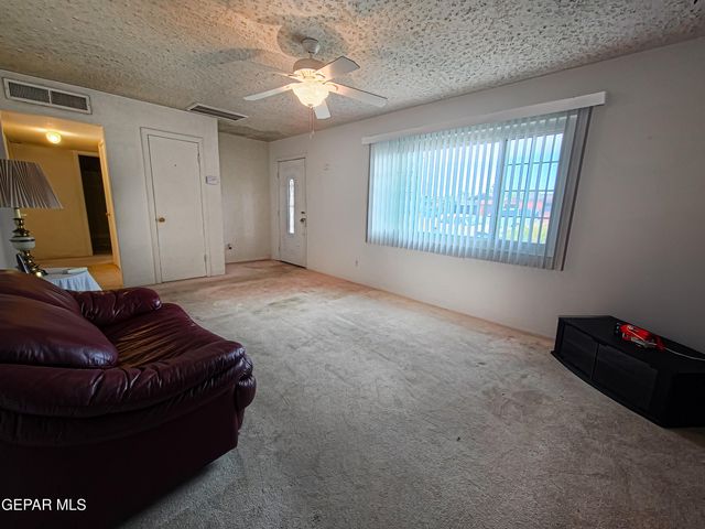 8104 NEWLAND Court, El Paso, TX 79907