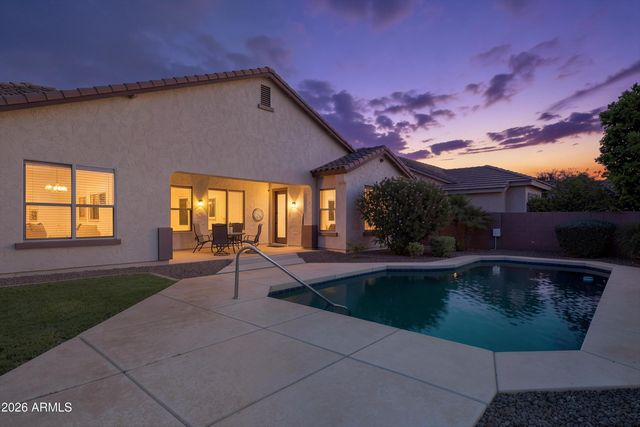570 W Yellowstone Way, Chandler, AZ 85248