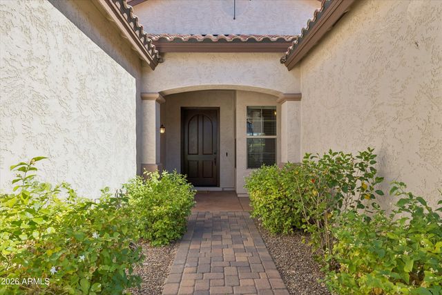 570 W Yellowstone Way, Chandler, AZ 85248