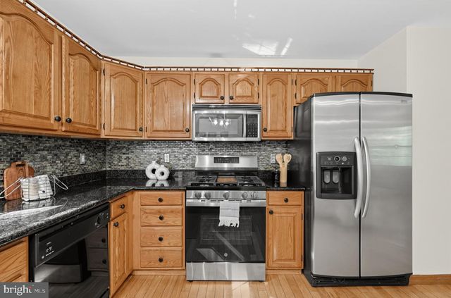 7704 VENICE BLVD, Mays Landing, NJ 08330