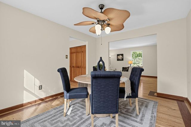 7704 VENICE BLVD, Mays Landing, NJ 08330