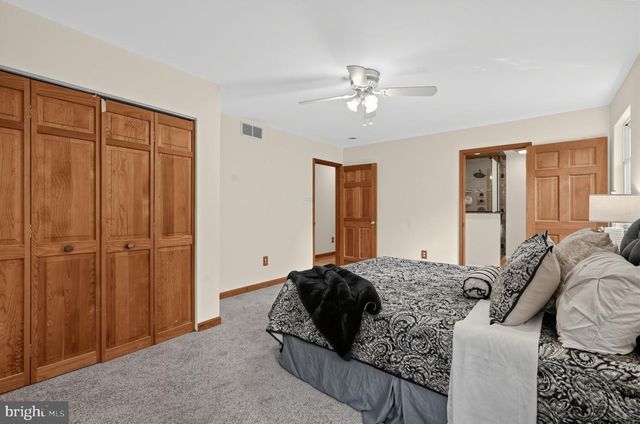 7704 VENICE BLVD, Mays Landing, NJ 08330