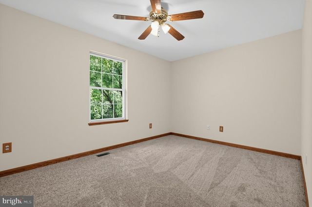7704 VENICE BLVD, Mays Landing, NJ 08330