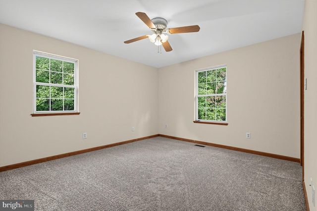 7704 VENICE BLVD, Mays Landing, NJ 08330