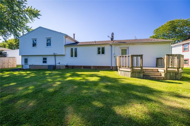 69 Cedarhurst Drive, Henrietta, NY 14586