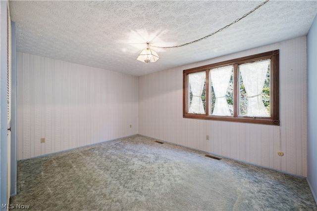 1343 Northfield Drive, Mineral Ridge, OH 44440