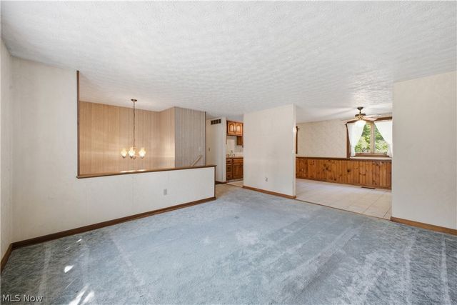 1343 Northfield Drive, Mineral Ridge, OH 44440