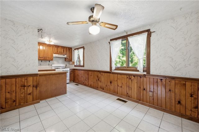 1343 Northfield Drive, Mineral Ridge, OH 44440
