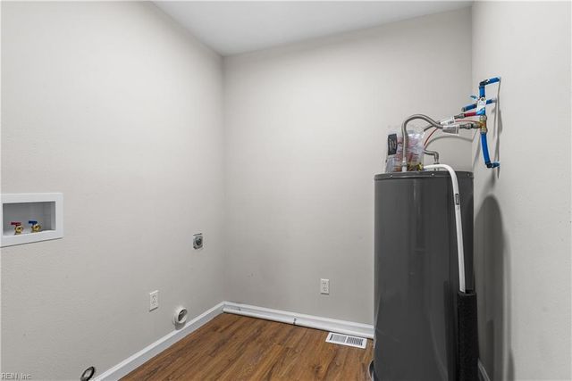1601 Atlanta AVE, Portsmouth, VA 23704