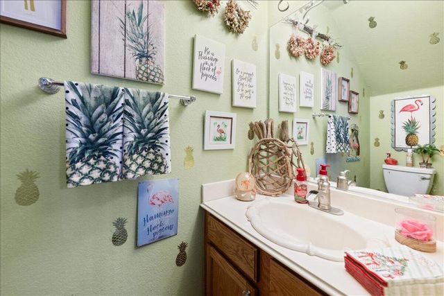 742 Mcauliffe Court, Redlands, CA 92374