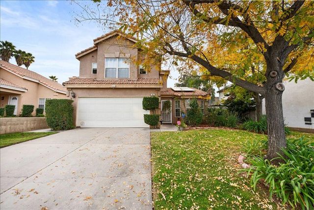 742 Mcauliffe Court, Redlands, CA 92374