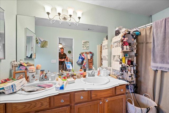 742 Mcauliffe Court, Redlands, CA 92374