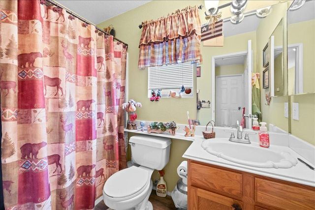 742 Mcauliffe Court, Redlands, CA 92374